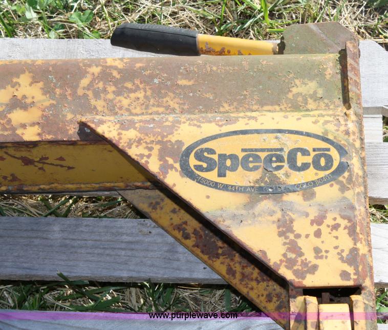 image for item 4681 Spce Co three point hitch
