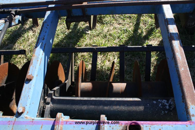 image for item 4683 Ford 138 chisel