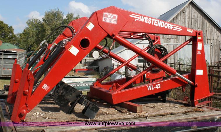 image for item 4687 Westendorf WL42 loader with mounting brackets