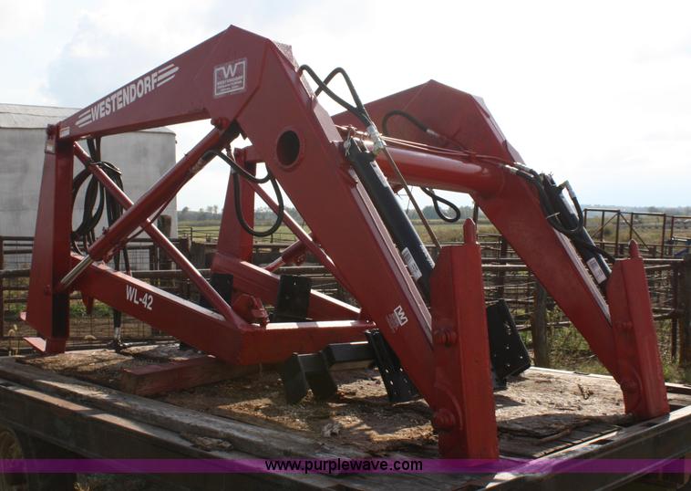 image for item 4687 Westendorf WL42 loader with mounting brackets