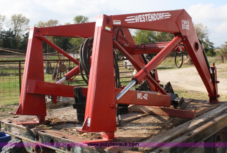 image for item 4687 Westendorf WL42 loader with mounting brackets