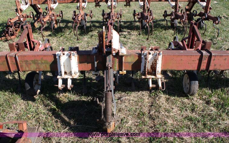 image for item 4692 Noble four row narrow cultivator