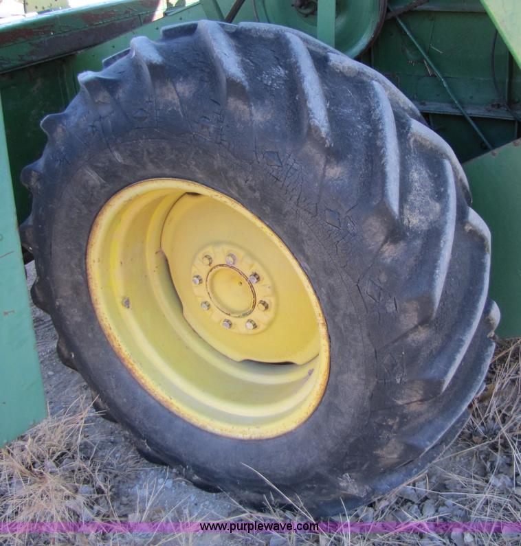 image for item 5155 1965 John Deere 55 combine with 14' header with bat rel