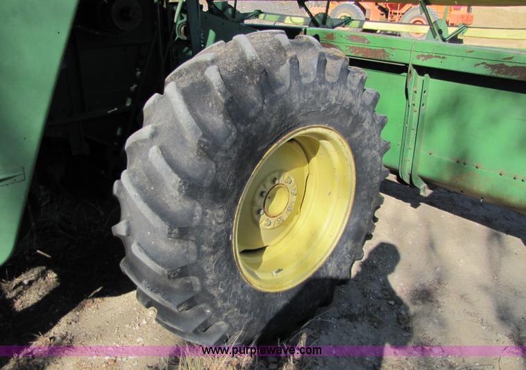 image for item 5155 1965 John Deere 55 combine with 14' header with bat rel