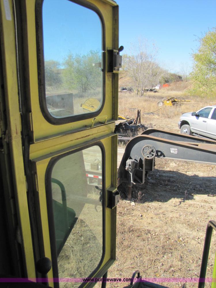 image for item 5155 1965 John Deere 55 combine with 14' header with bat rel