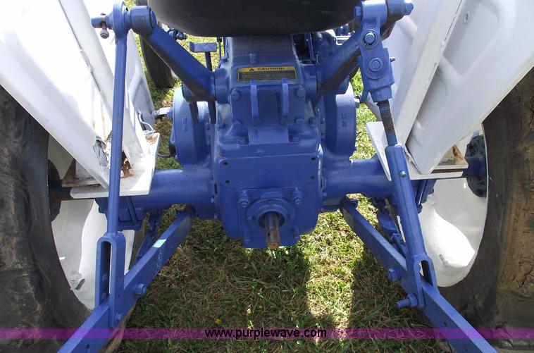 image for item 5483 Ford A1012T-1600 tractor