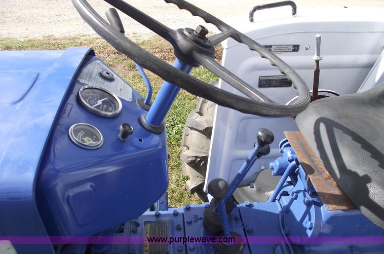 image for item 5483 Ford A1012T-1600 tractor