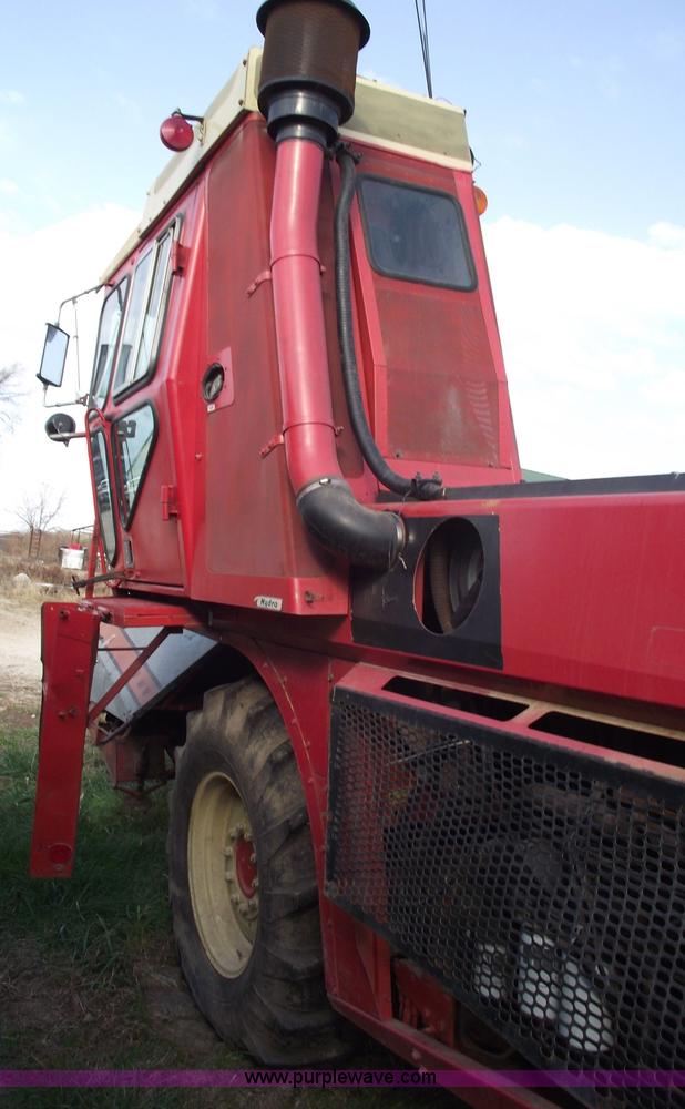 image for item 5556 1981 New Idea 767 Super Chopper Uni-chopper silage/forage chopper