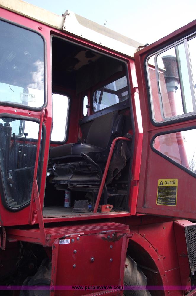 image for item 5556 1981 New Idea 767 Super Chopper Uni-chopper silage/forage chopper