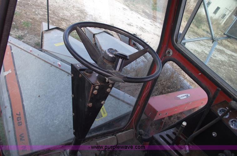 image for item 5556 1981 New Idea 767 Super Chopper Uni-chopper silage/forage chopper