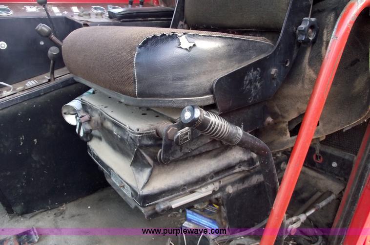 image for item 5556 1981 New Idea 767 Super Chopper Uni-chopper silage/forage chopper