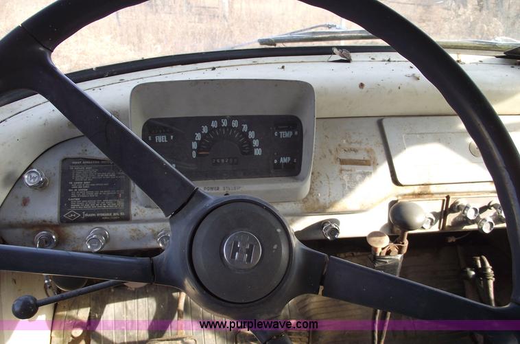 image for item 5560 1961 International BC160 grain/dump truck