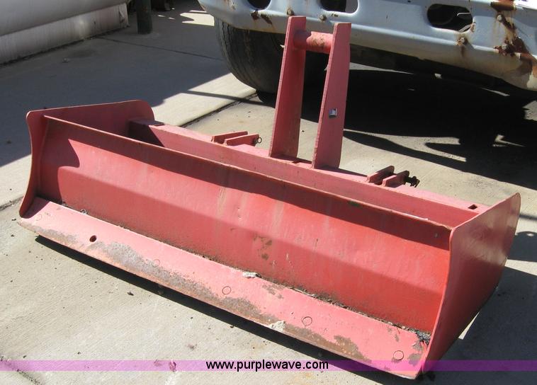 Box blade in Merriam, KS Item 5594 sold Purple Wave