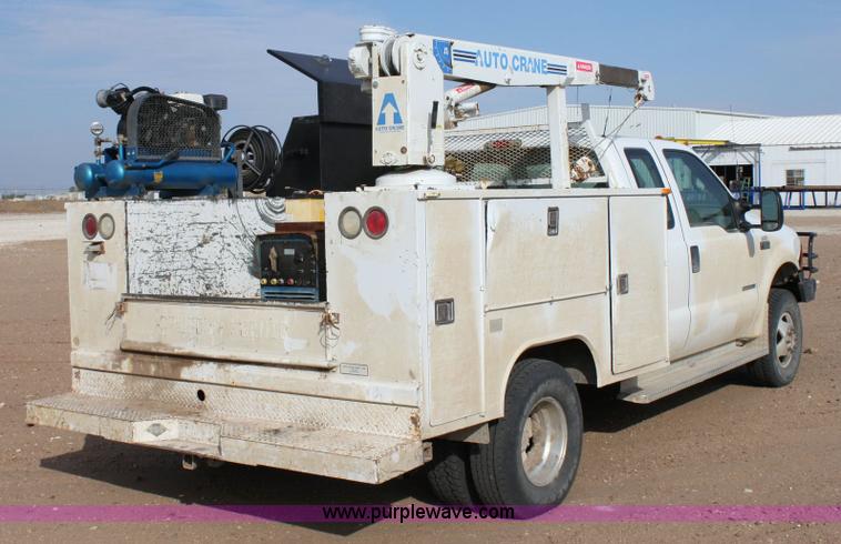 image for item 6262 2000 Ford F350 XLT Super Duty extended cab pickup