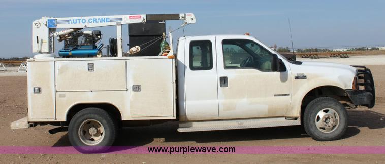 image for item 6262 2000 Ford F350 XLT Super Duty extended cab pickup