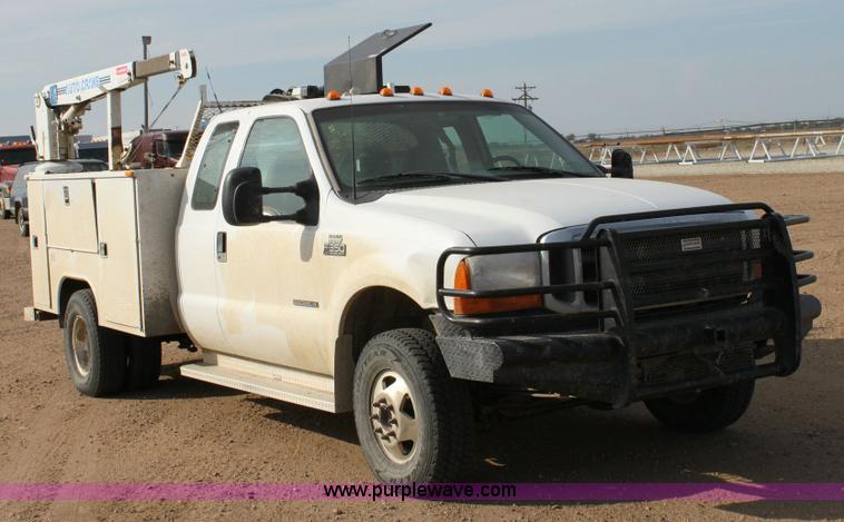 image for item 6262 2000 Ford F350 XLT Super Duty extended cab pickup