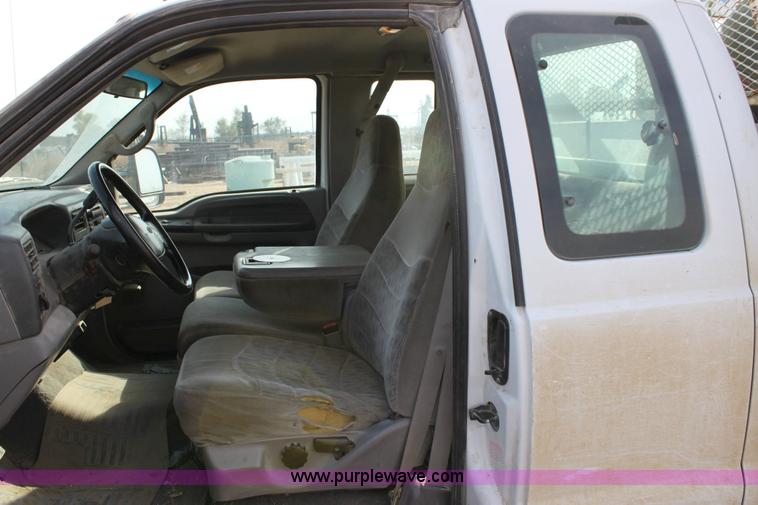 image for item 6262 2000 Ford F350 XLT Super Duty extended cab pickup