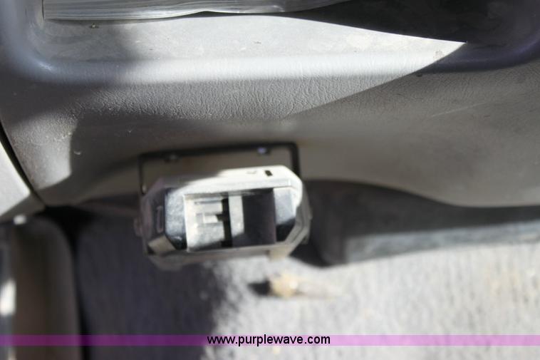 image for item 6262 2000 Ford F350 XLT Super Duty extended cab pickup