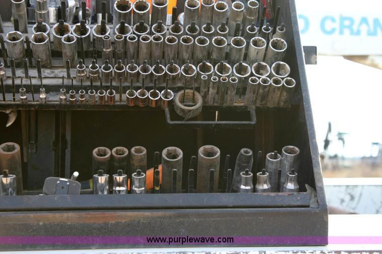 image for item 6262 2000 Ford F350 XLT Super Duty extended cab pickup