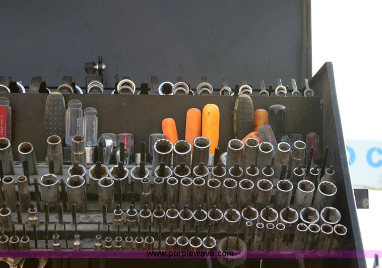 image for item 6262 2000 Ford F350 XLT Super Duty extended cab pickup