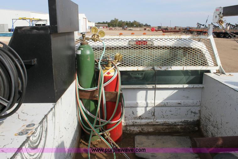 image for item 6262 2000 Ford F350 XLT Super Duty extended cab pickup