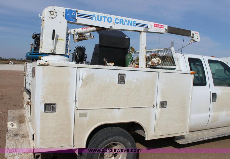 image for item 6262 2000 Ford F350 XLT Super Duty extended cab pickup