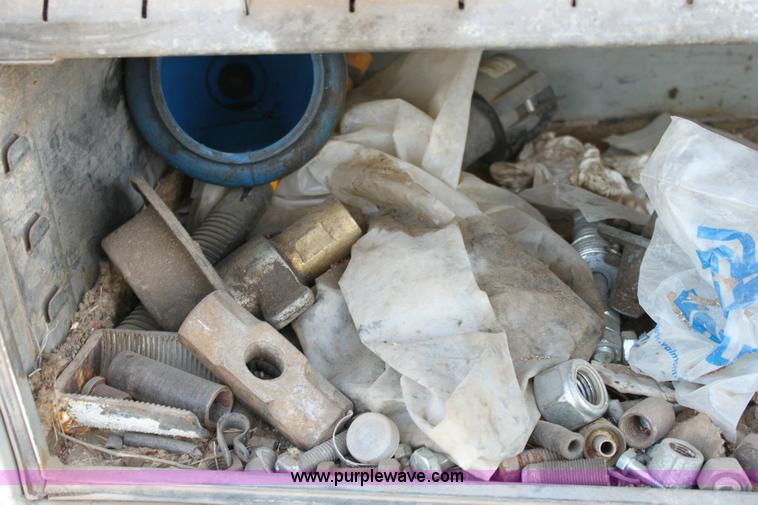 image for item 6262 2000 Ford F350 XLT Super Duty extended cab pickup