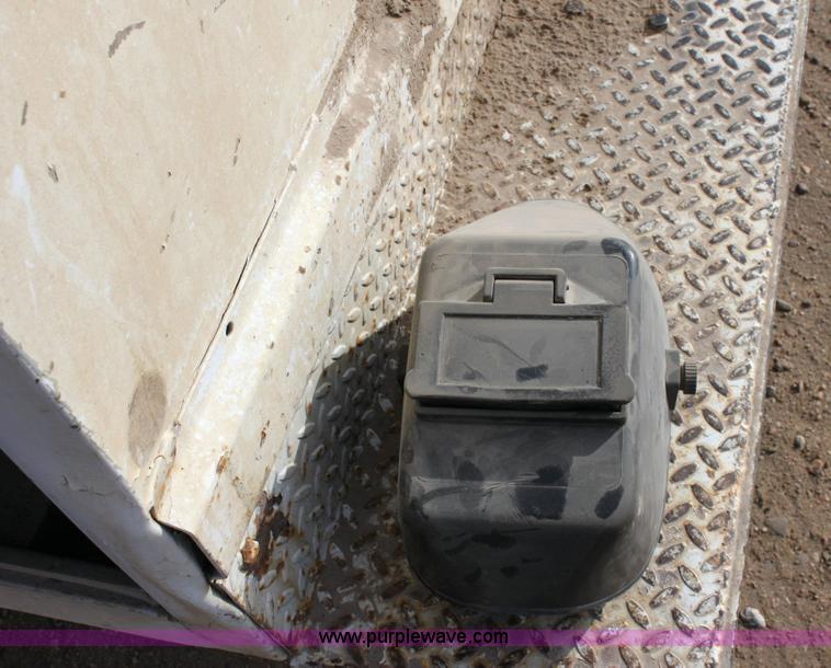 image for item 6262 2000 Ford F350 XLT Super Duty extended cab pickup