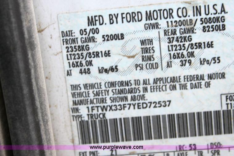 image for item 6262 2000 Ford F350 XLT Super Duty extended cab pickup