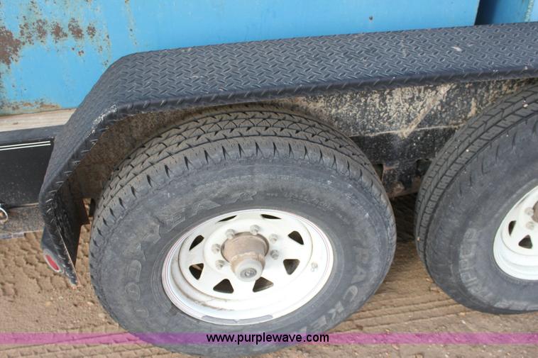 image for item 6266 2003 PJ triple axle 26' trailer