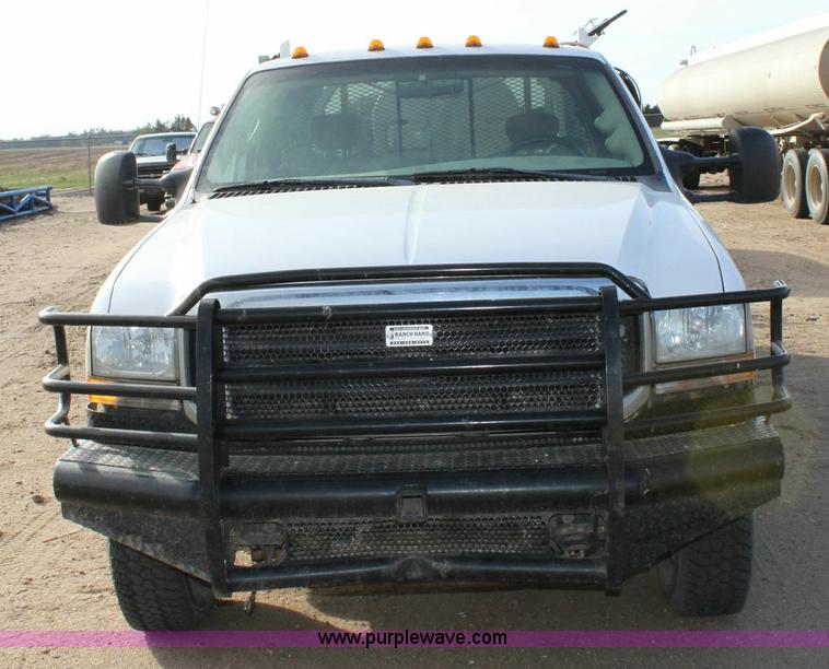 image for item 6267 2004 Ford F350 XLT Super Duty extended cab pickup