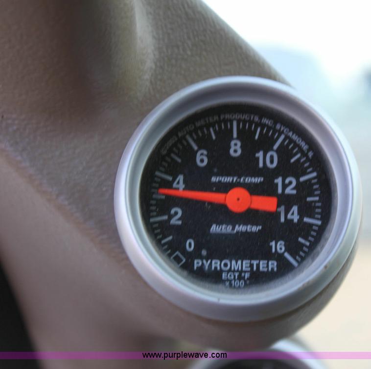 image for item 6267 2004 Ford F350 XLT Super Duty extended cab pickup