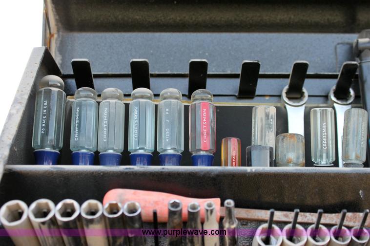 image for item 6267 2004 Ford F350 XLT Super Duty extended cab pickup