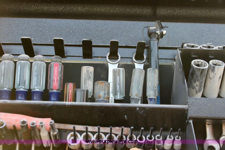 image for item 6267 2004 Ford F350 XLT Super Duty extended cab pickup