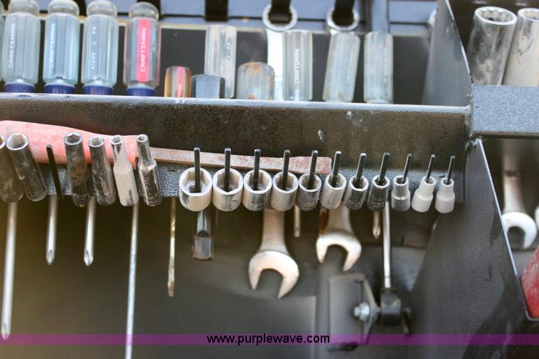 image for item 6267 2004 Ford F350 XLT Super Duty extended cab pickup