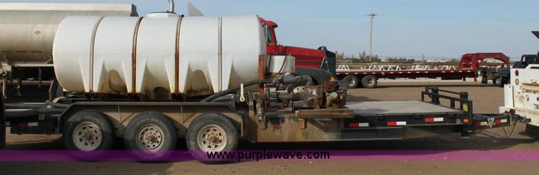 image for item 6268 2004 PJ 26' triple axle flatbed trailer