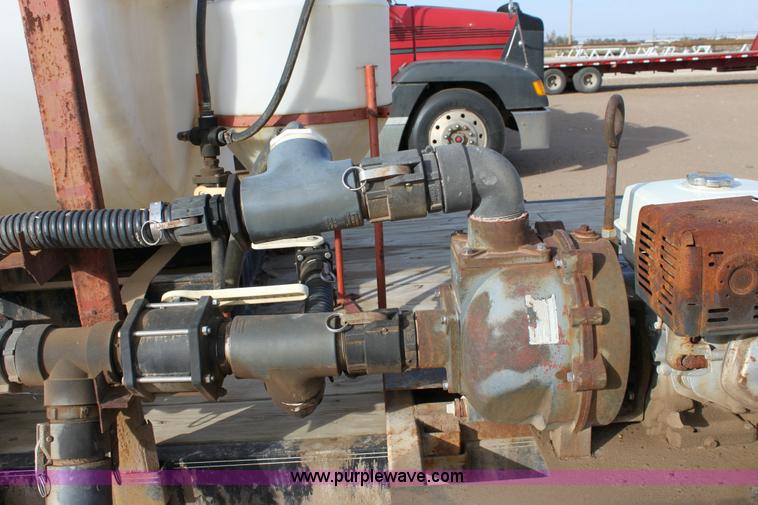 image for item 6268 2004 PJ 26' triple axle flatbed trailer