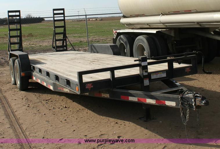 image for item 6269 2008 PJ 22' tandem-axle flatbed trailer