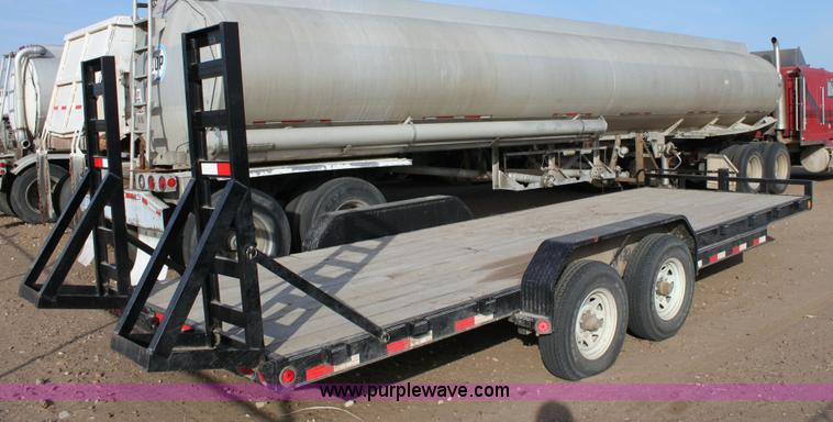 image for item 6269 2008 PJ 22' tandem-axle flatbed trailer