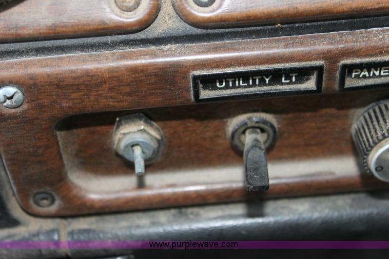 image for item 6270 1991 Freightliner FLD semi truck