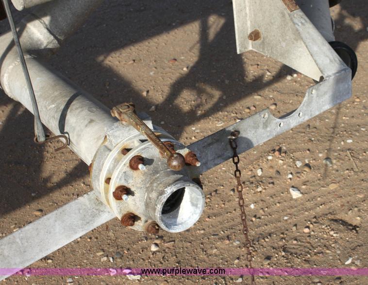 image for item 6271 1985 Heil tandem-axle tanker trailer