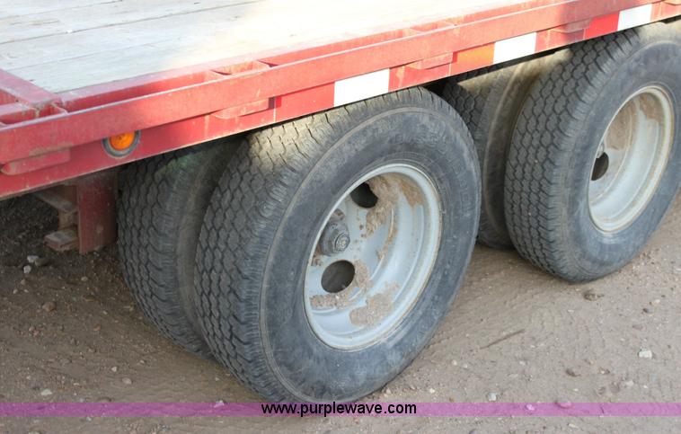 image for item 6274 2000 PJ 30' triple-axle gooseneck trailer with 5' dovetail