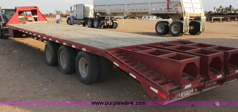 image for item 6274 2000 PJ 30' triple-axle gooseneck trailer with 5' dovetail