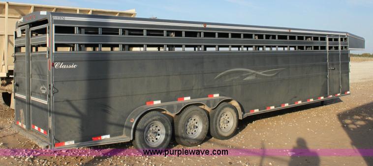 image for item 6275 2008 Titan triple-axle 32' gooseneck livestock trailer