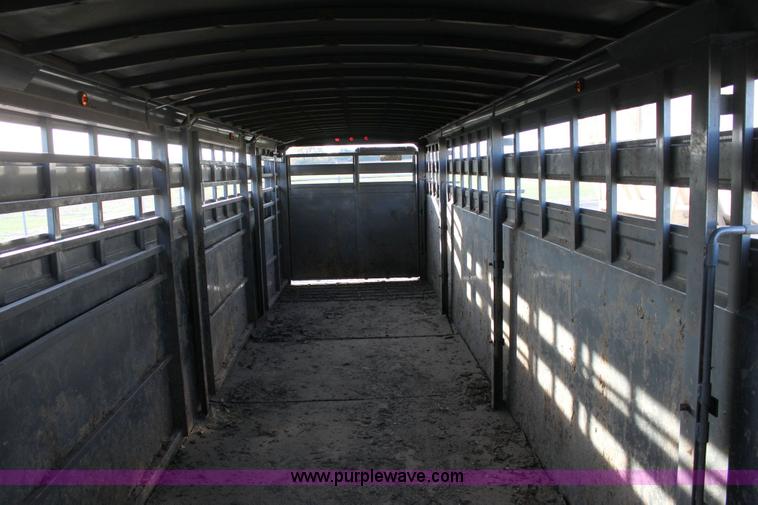 image for item 6275 2008 Titan triple-axle 32' gooseneck livestock trailer