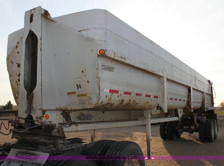 image for item 6278 2001 Clement 385 Starlite dump trailer