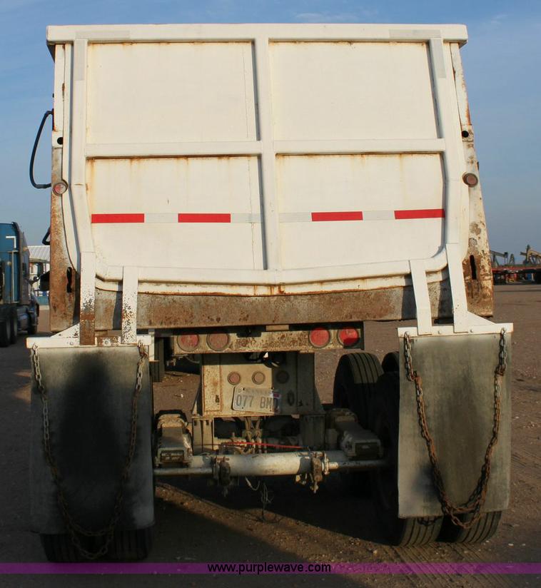 image for item 6278 2001 Clement 385 Starlite dump trailer