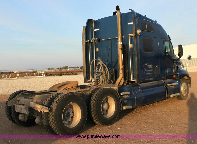 image for item 6279 1998 Kenworth T2000 semi truck