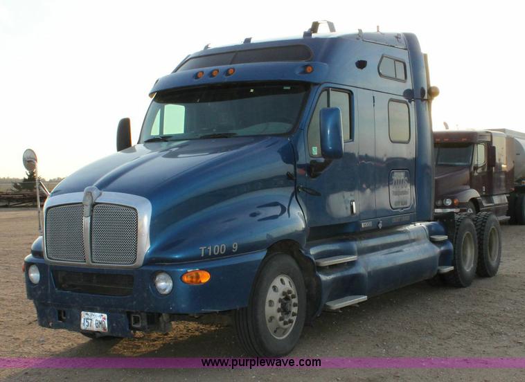 image for item 6279 1998 Kenworth T2000 semi truck