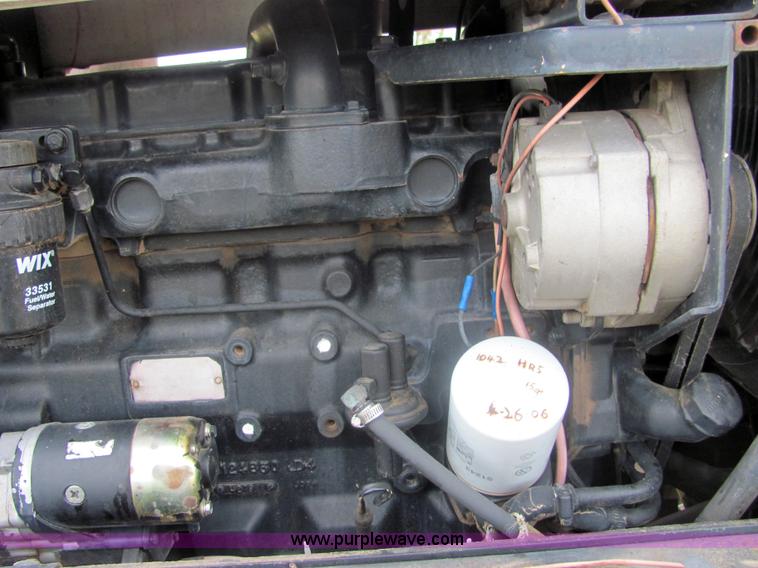 image for item 6646 Willmar 745 self propelled applicator